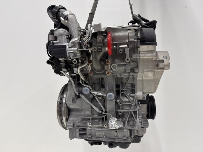 Motor Volkswagen Golf
