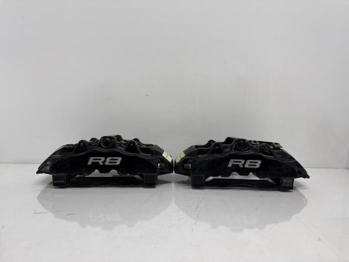 Remklauw (Tang) rechts-voor Audi R8