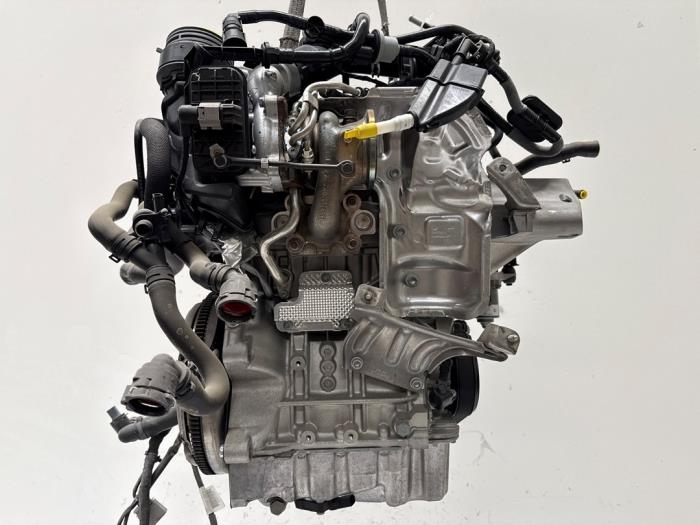 Motor Volkswagen Golf