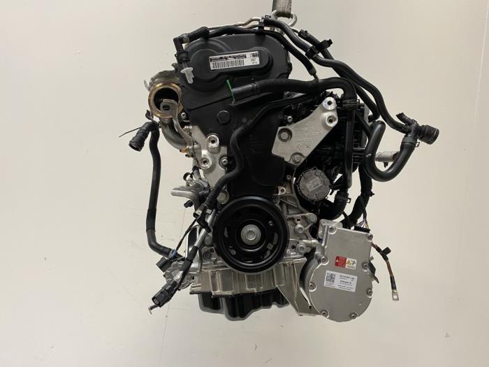 Motor Volkswagen Golf
