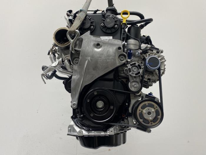 Motor Volkswagen Golf