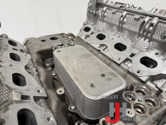 Motor Lamborghini Urus - Foto 5