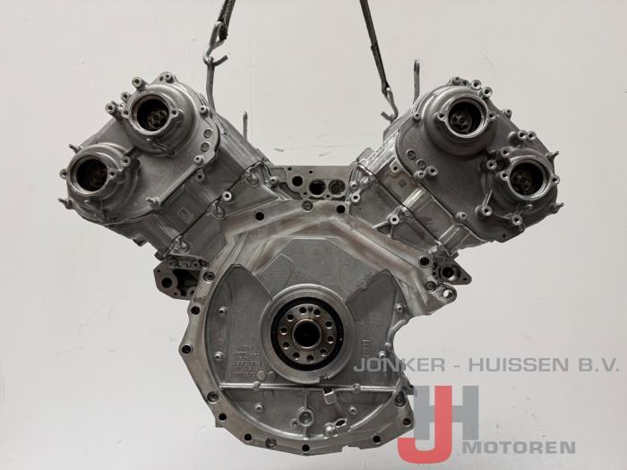 Motor Lamborghini Urus - Foto 2