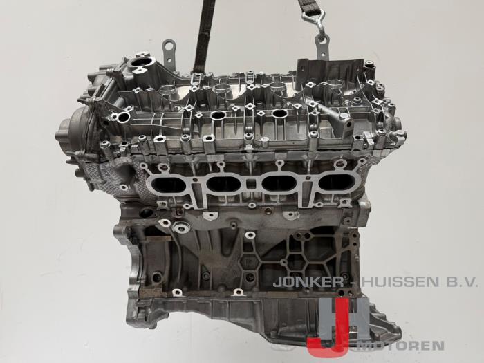 Motor Lamborghini Urus - Foto 4