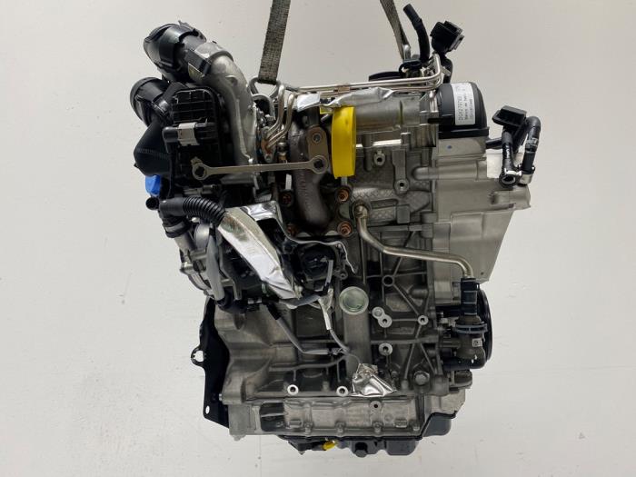 Motor Volkswagen Golf