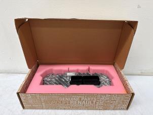 Nieuwe Computer Automatische Bak Renault Diversen Prijs € 726,00 Inclusief btw aangeboden door Jonker - Huissen B.V.