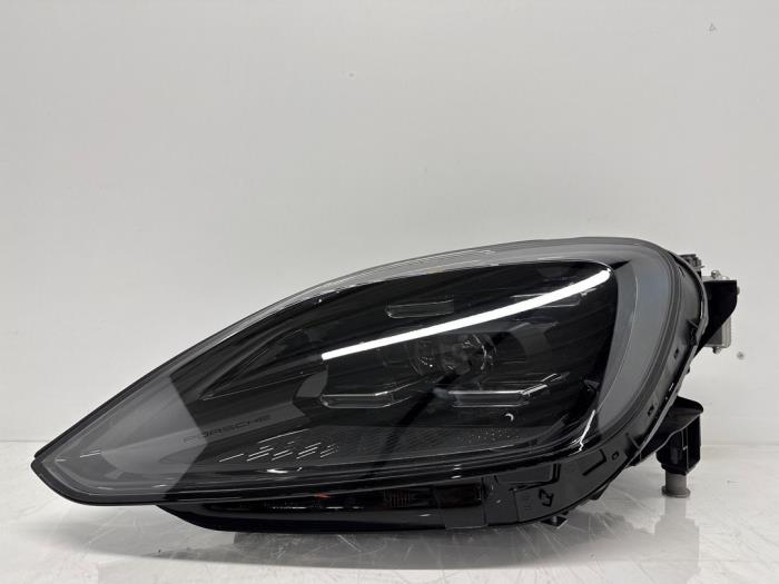 Koplamp links Porsche Cayenne