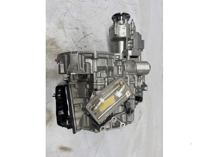 Versnellingsbak van een Volkswagen Golf VIII (CD1) 2.0 GTI 16V 2023