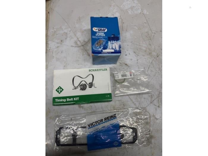 Motor van een Ford Transit Courier 1.5 EcoBlue 2018