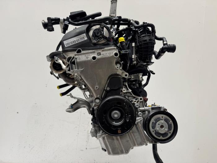 Motor Volkswagen Golf