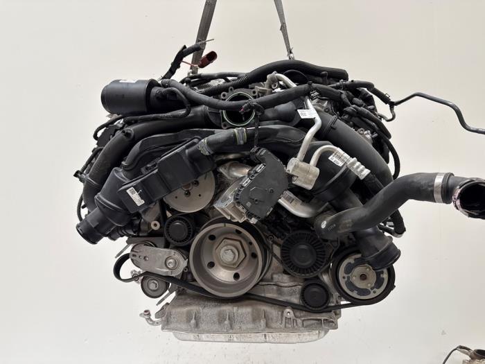 Motor Audi A8