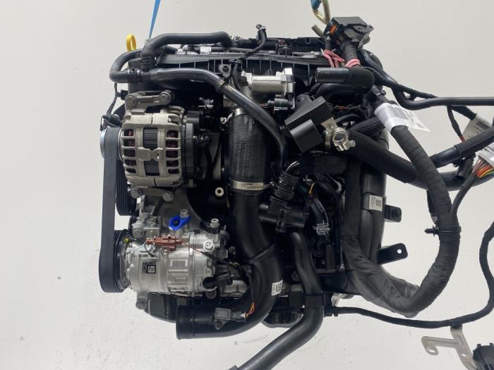 Motor Volkswagen Golf