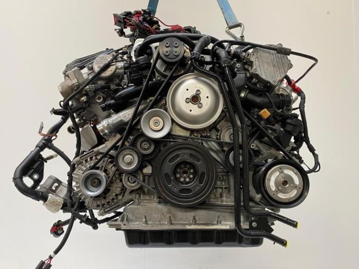 Motor Audi A8