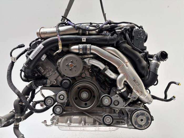 Motor Audi S6