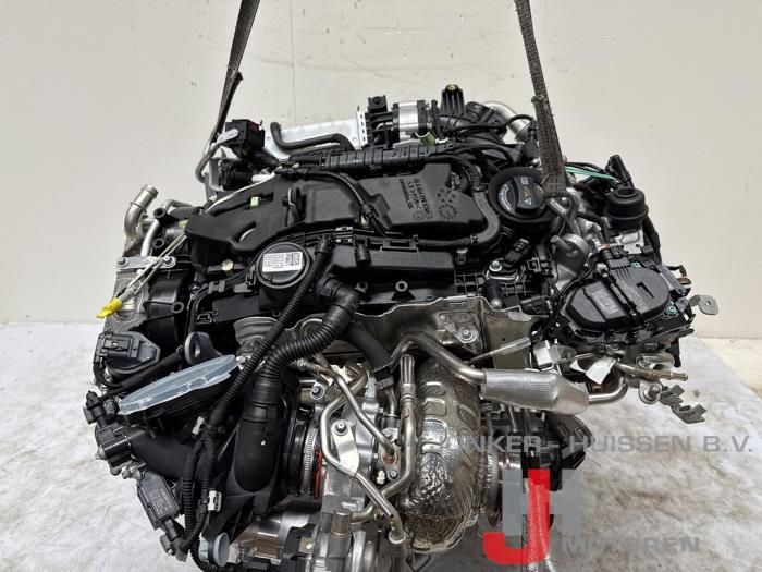 Motor Mercedes C-Klasse 654820 - صورة 7