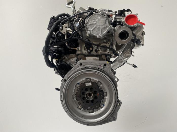 Motor Volkswagen Golf