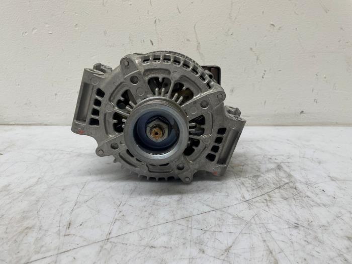 Dynamo Audi Q7