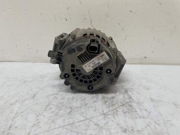 Dynamo Mercedes C-Klasse
