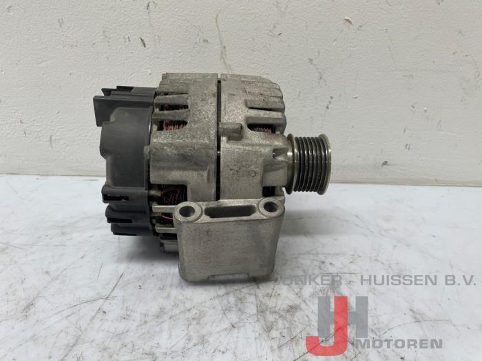 Dynamo Mercedes C-Klasse 651911 - Photo 2