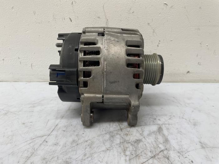 Dynamo Volkswagen Golf