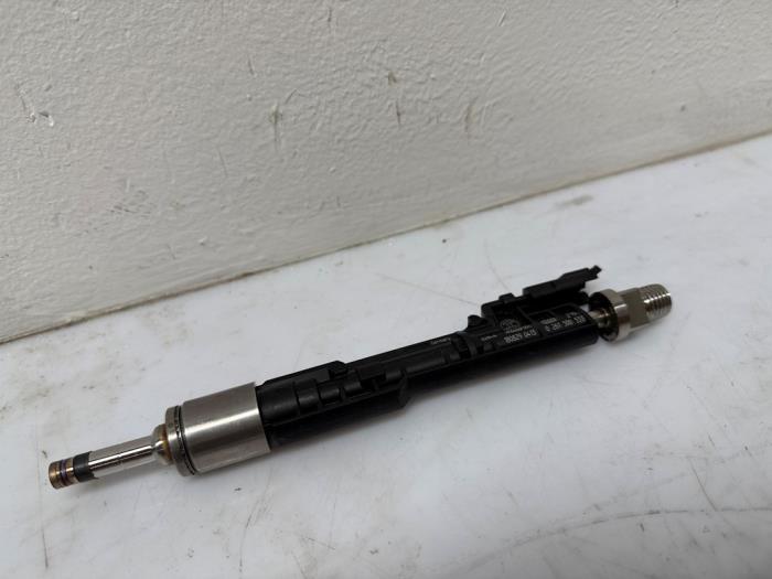 Injector (benzine injectie) BMW 5-Serie