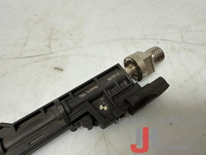 Injector (benzine injectie) BMW 5-Serie N55B30A - Foto 3