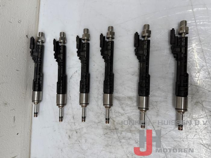 Injector (benzine injectie) BMW 5-Serie N55B30A - Foto 2
