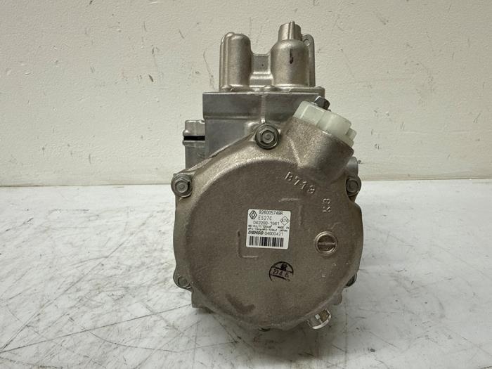 Aircopomp van een Renault Zoé (AG) R90 2021