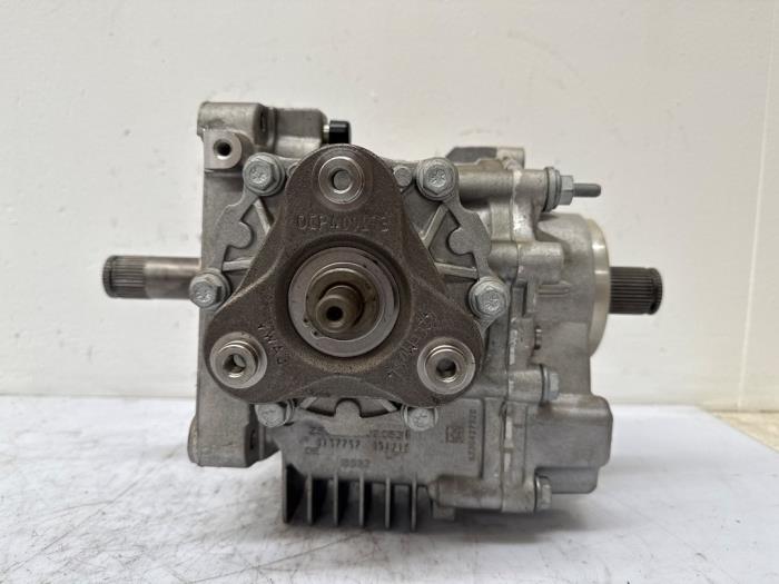 Tussenbak 4x4 van een Volkswagen Tiguan (AD1) 2.0 TDI 16V 4Motion 2016