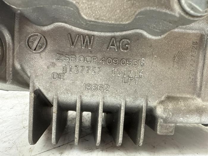 Tussenbak 4x4 van een Volkswagen Tiguan (AD1) 2.0 TDI 16V 4Motion 2016