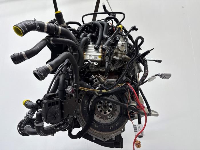 Motor van een Volkswagen Transporter T6 2.0 TDI 204 2023