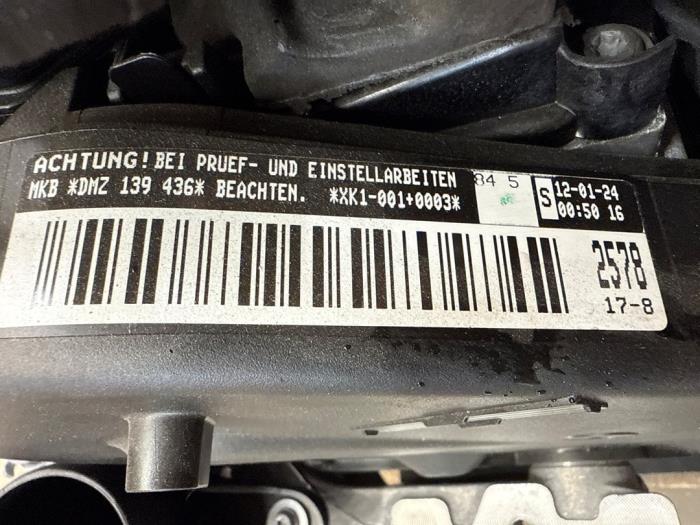 Motor van een Volkswagen Transporter T6 2.0 TDI 204 2023