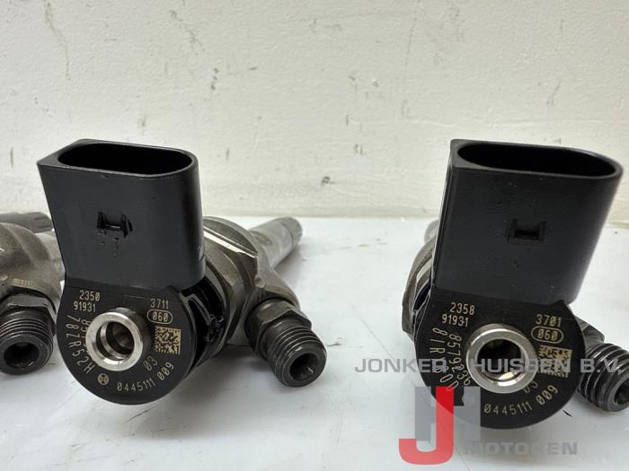 Verstuiver (diesel) BMW 3-Serie B47D20B - صورة 2