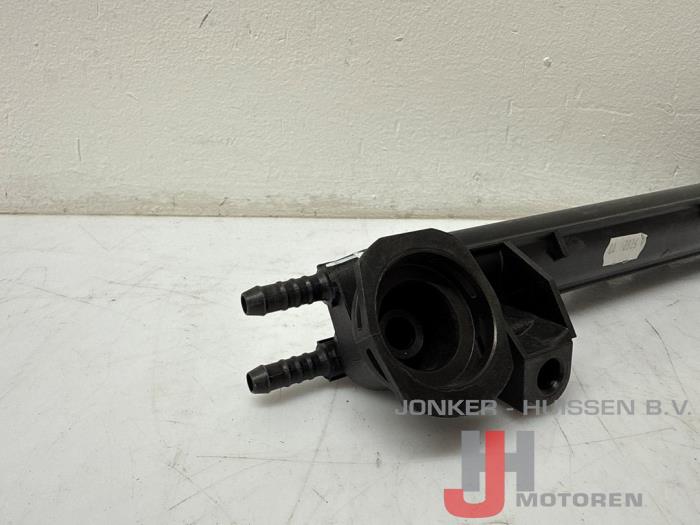 Galerij (Injectie) Volkswagen Golf AKL - Fotoğraf 4