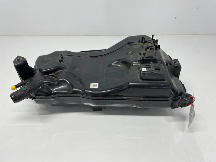 Adblue tank Volkswagen Golf