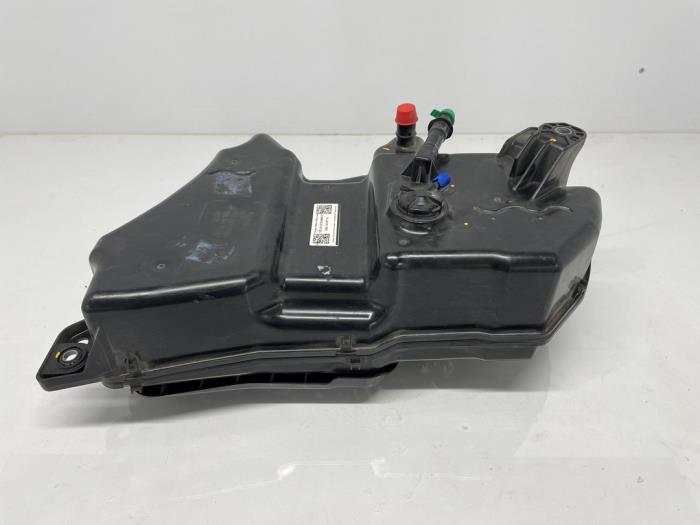Adblue tank Volkswagen Touran