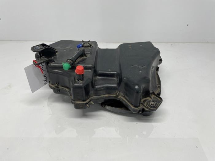 Adblue tank Volkswagen Touran
