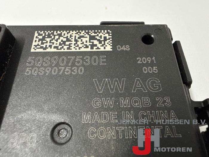 Gateway module Volkswagen Golf - Foto 4