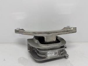 Gebruikte Motorsteun Volkswagen Golf VIII (CD1) 1.5 eHybrid 16V Prijs € 114,95 Inclusief btw aangeboden door Jonker - Huissen B.V.