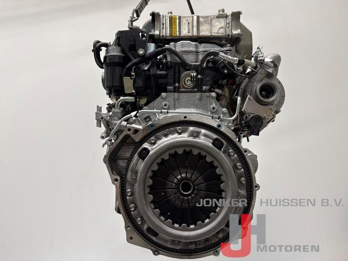 Motor Isuzu N-Serie - Foto 2