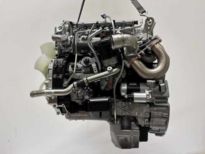 Motor Mitsubishi Canter