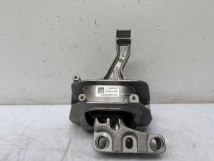 Nieuwe Motorrubber Volkswagen Golf VIII (CD1) Prijs € 78,65 Inclusief btw aangeboden door Jonker - Huissen B.V.