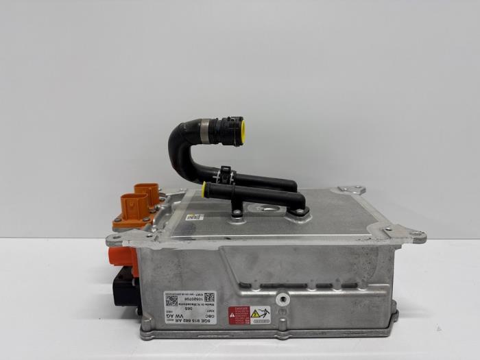 Acculader Audi Q3