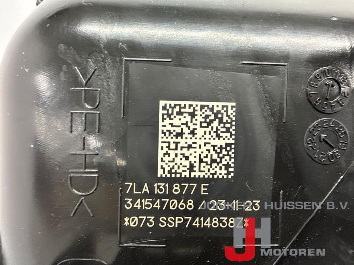Adblue tank Volkswagen Transporter DNA - Photo 6