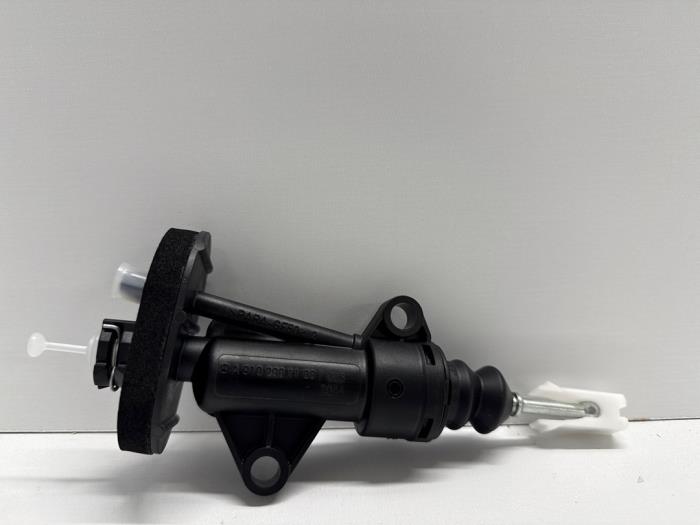Koppeling Hoofd Cilinder Mercedes Sprinter