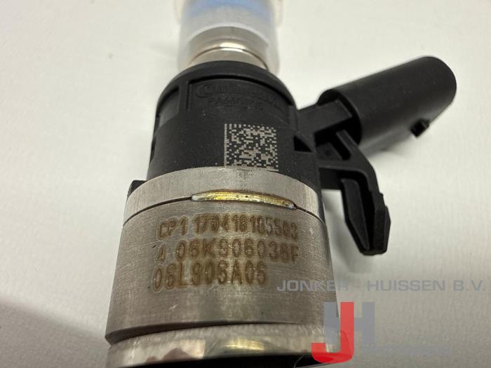 Injector (benzine injectie) Volkswagen Polo DAJ - Фото 2