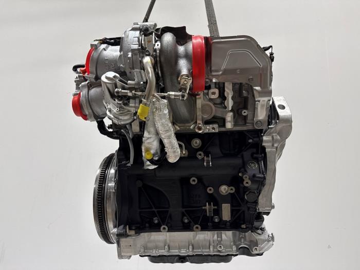 Motor Volkswagen Golf