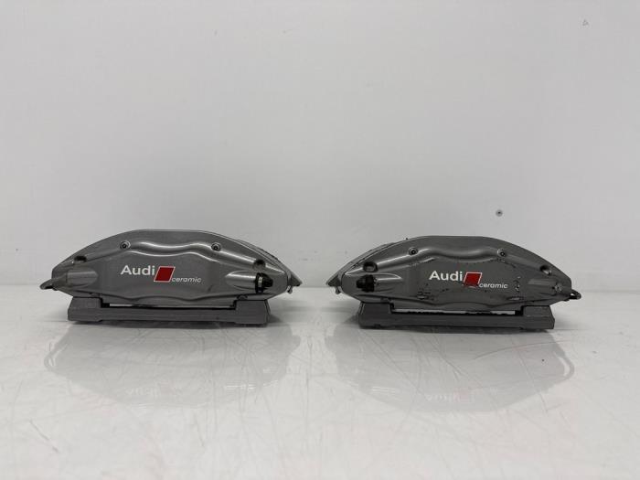 Remmenset compleet achter Audi R8
