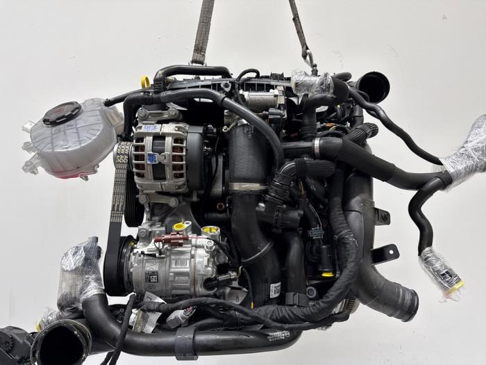 Motor Volkswagen Golf