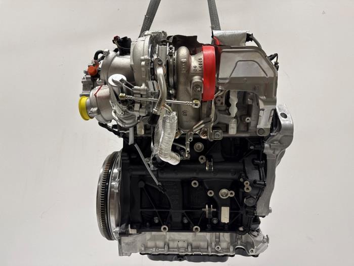 Motor Volkswagen Golf